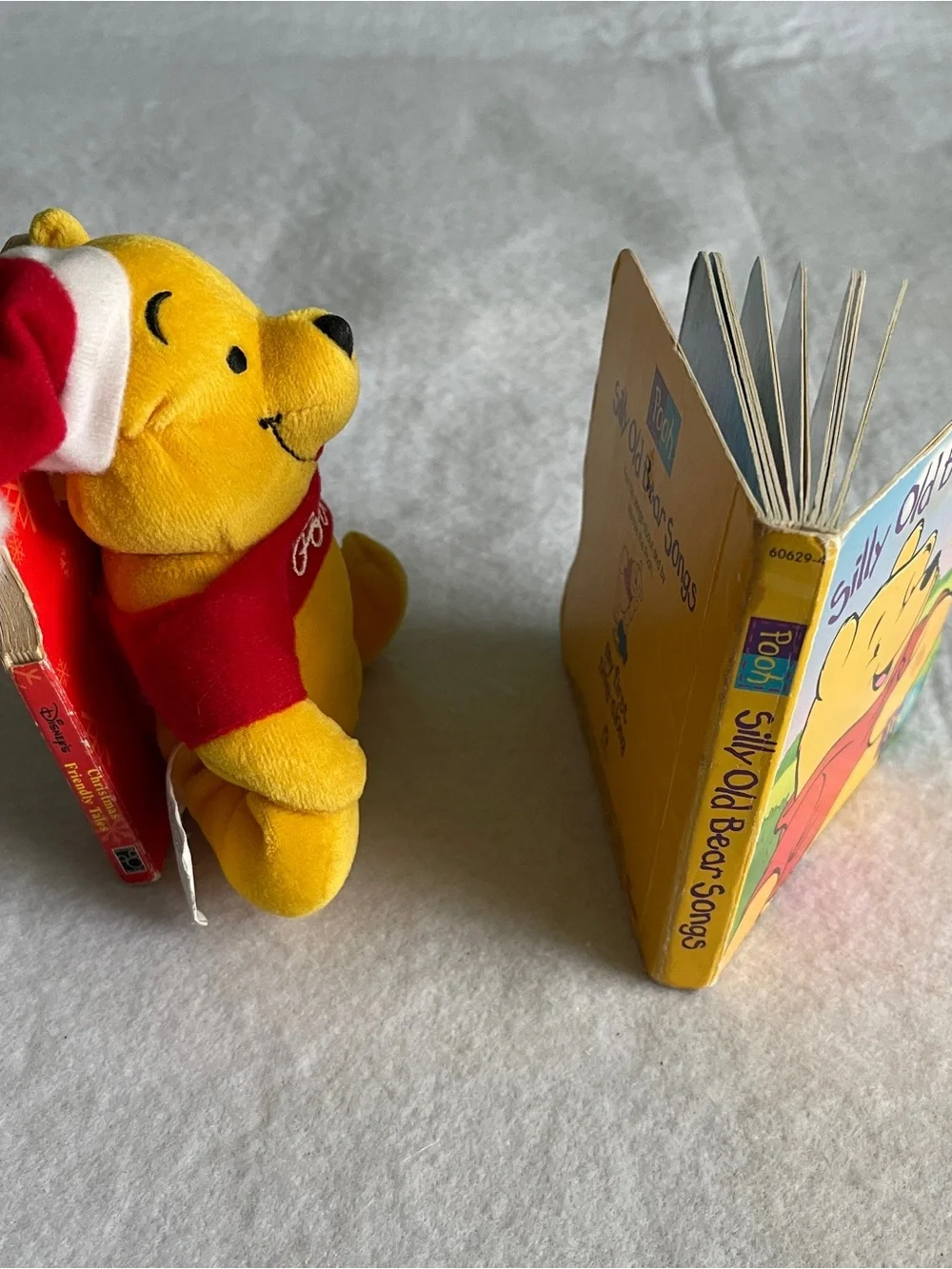 Winnie Pooh Books Set 2 Christmas Friendly Tales 1998 Silly Old Bear Songs 1997